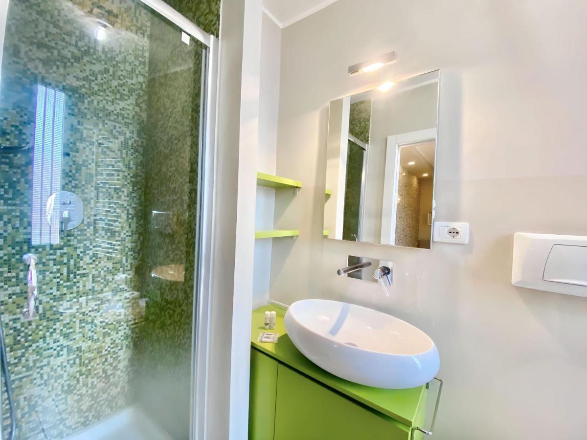 Appartement Viale Umbria Colorful And Cosy Studio à Milan Extérieur photo