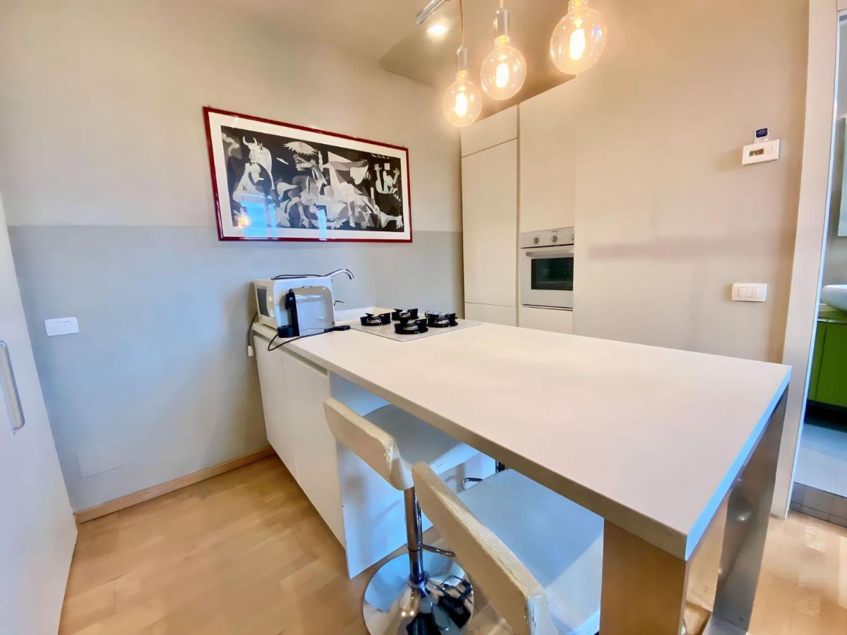 Appartement Viale Umbria Colorful And Cosy Studio à Milan Extérieur photo
